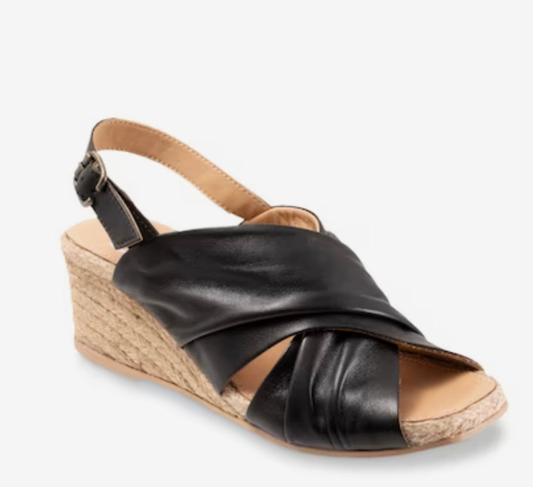 Bueno Jasmin Wedge