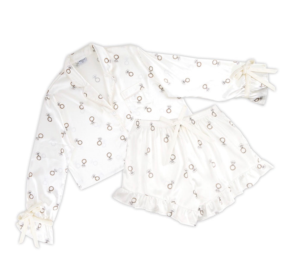 Bella Sleep Spa White Ring/Bow Sleep Set