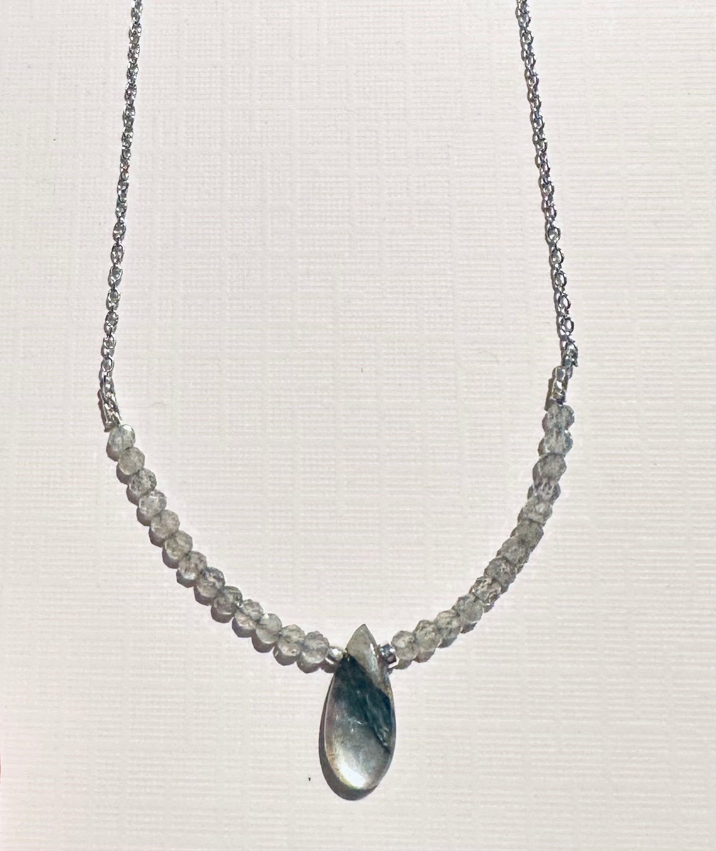 Mountain View Jewelry Gem Necklaces