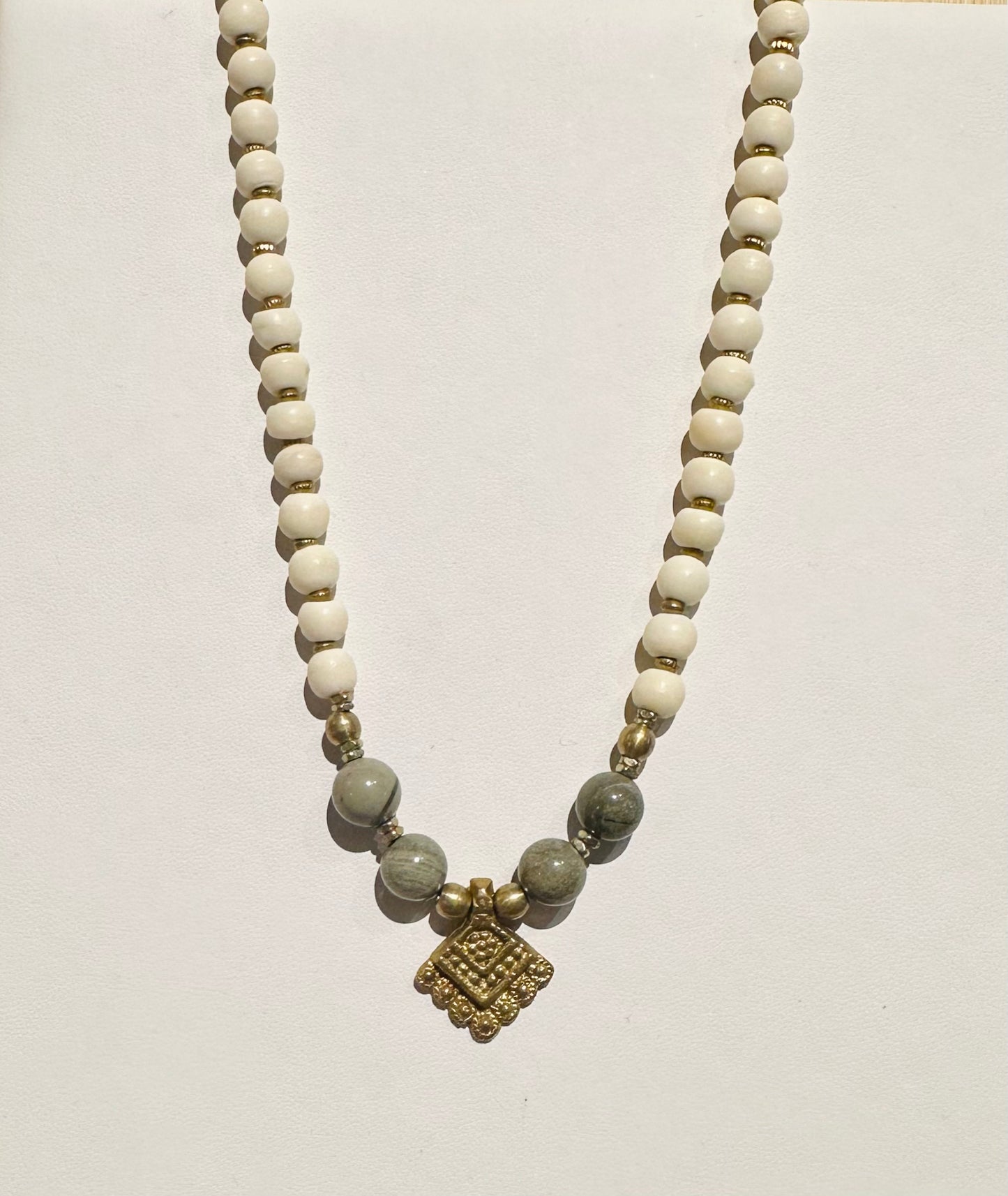 Rayne Works Short Necklace #12
