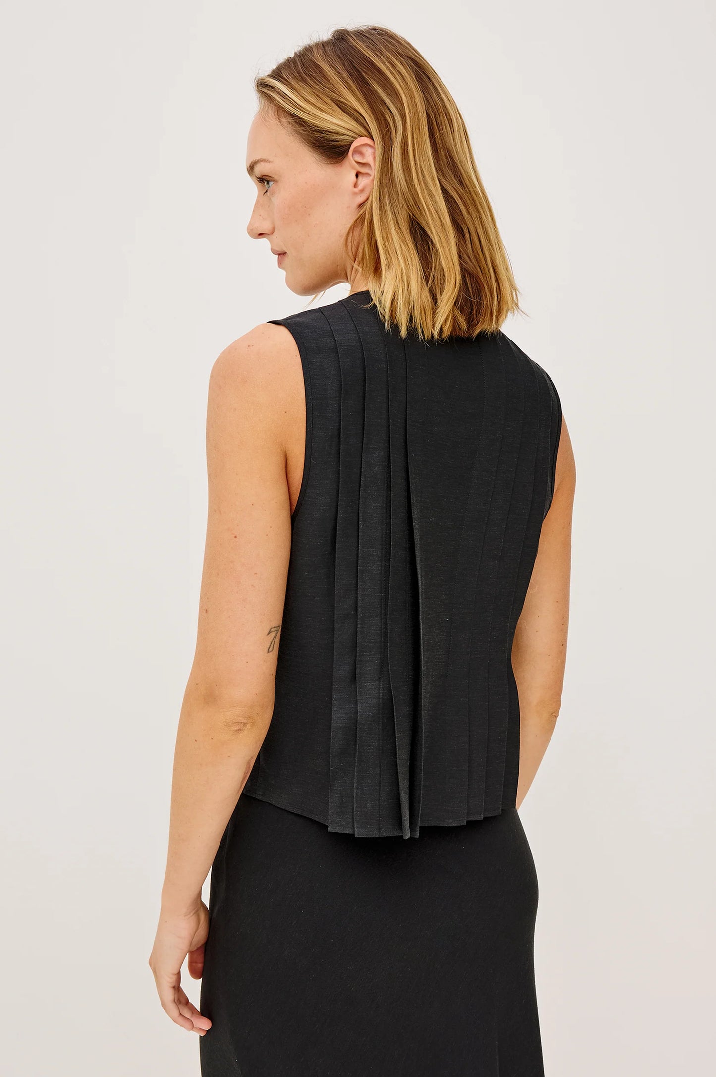 Rails Aja Black Linen Top