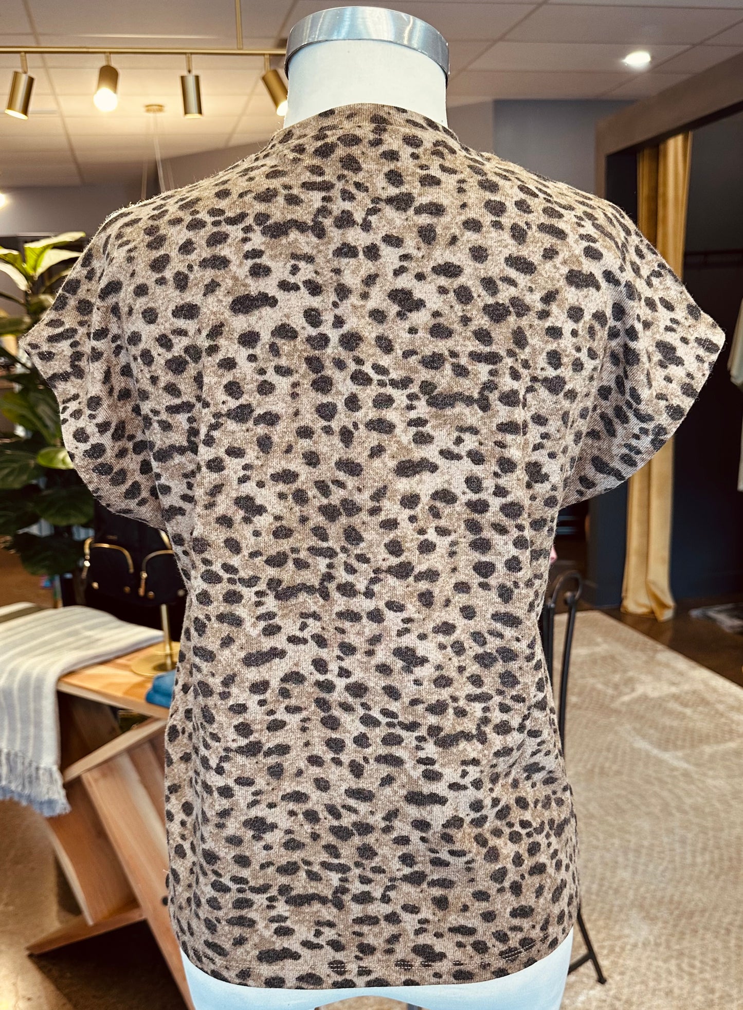 Esqualo S/S Twist Detail Leopard Top