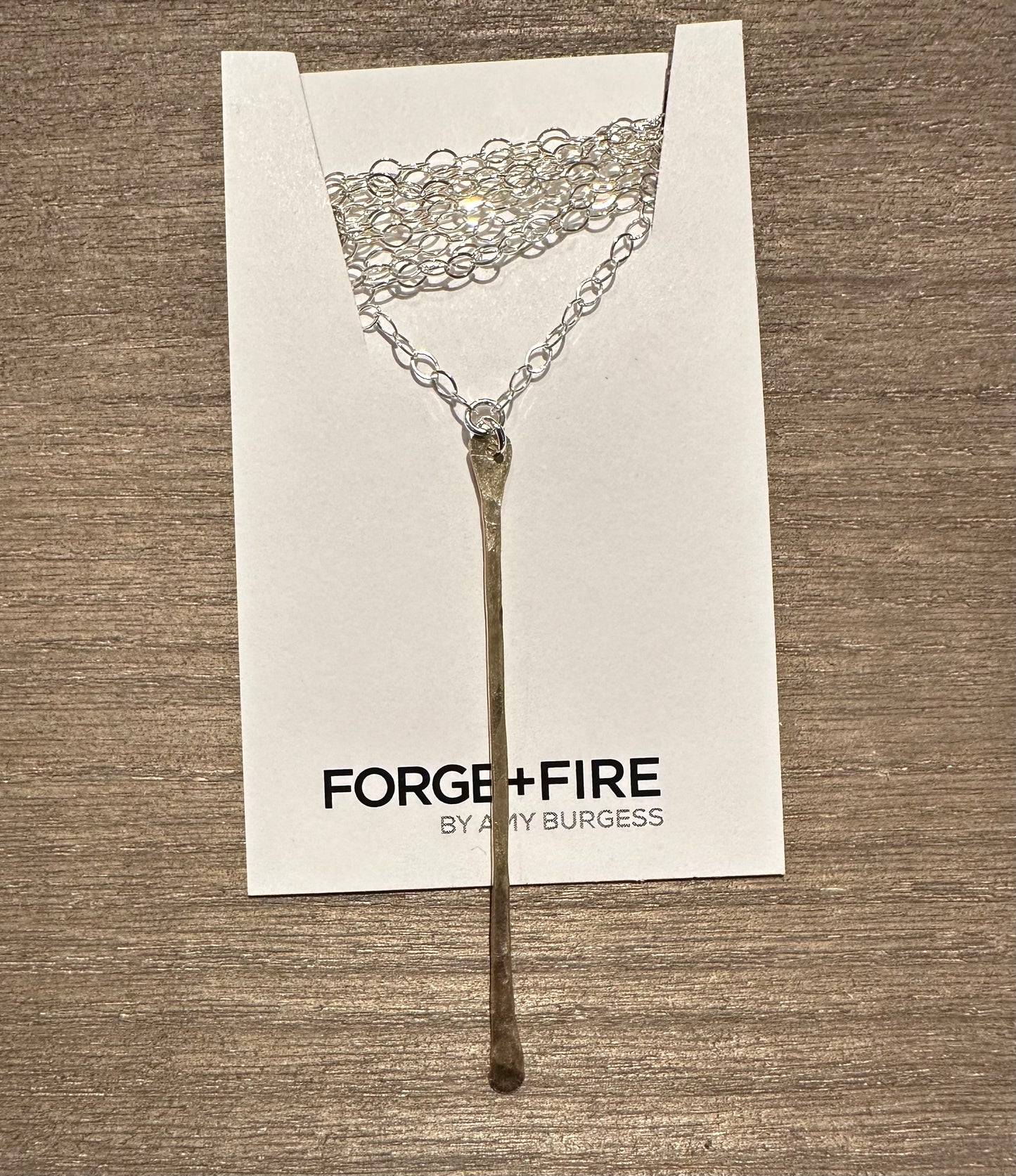 Forge and Fire Sonia Vertical Bar Nk G/S