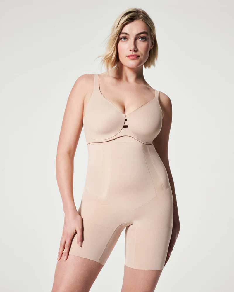 Spanx High Waisted Mid-Thigh Short Soft Sand SS1915