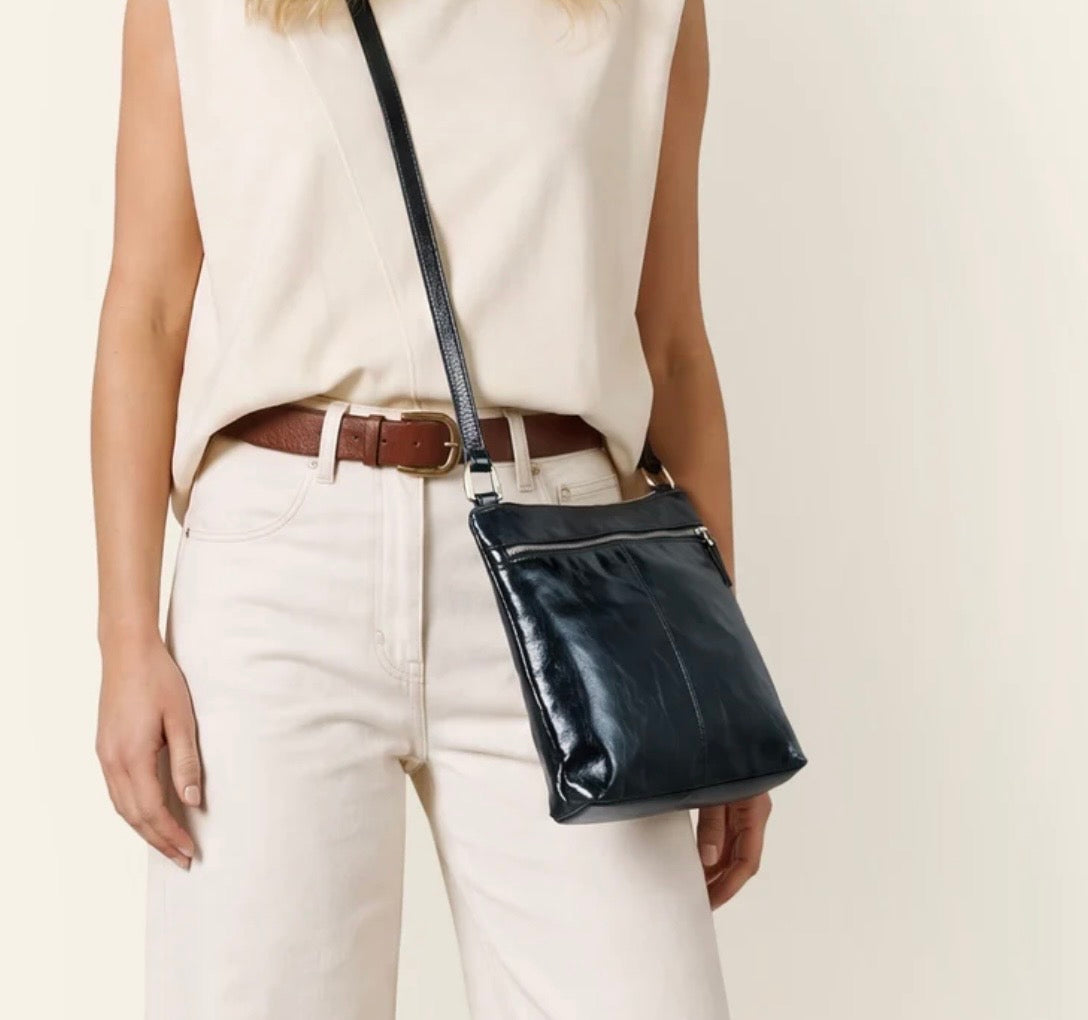 Hobo Cambel Crossbody