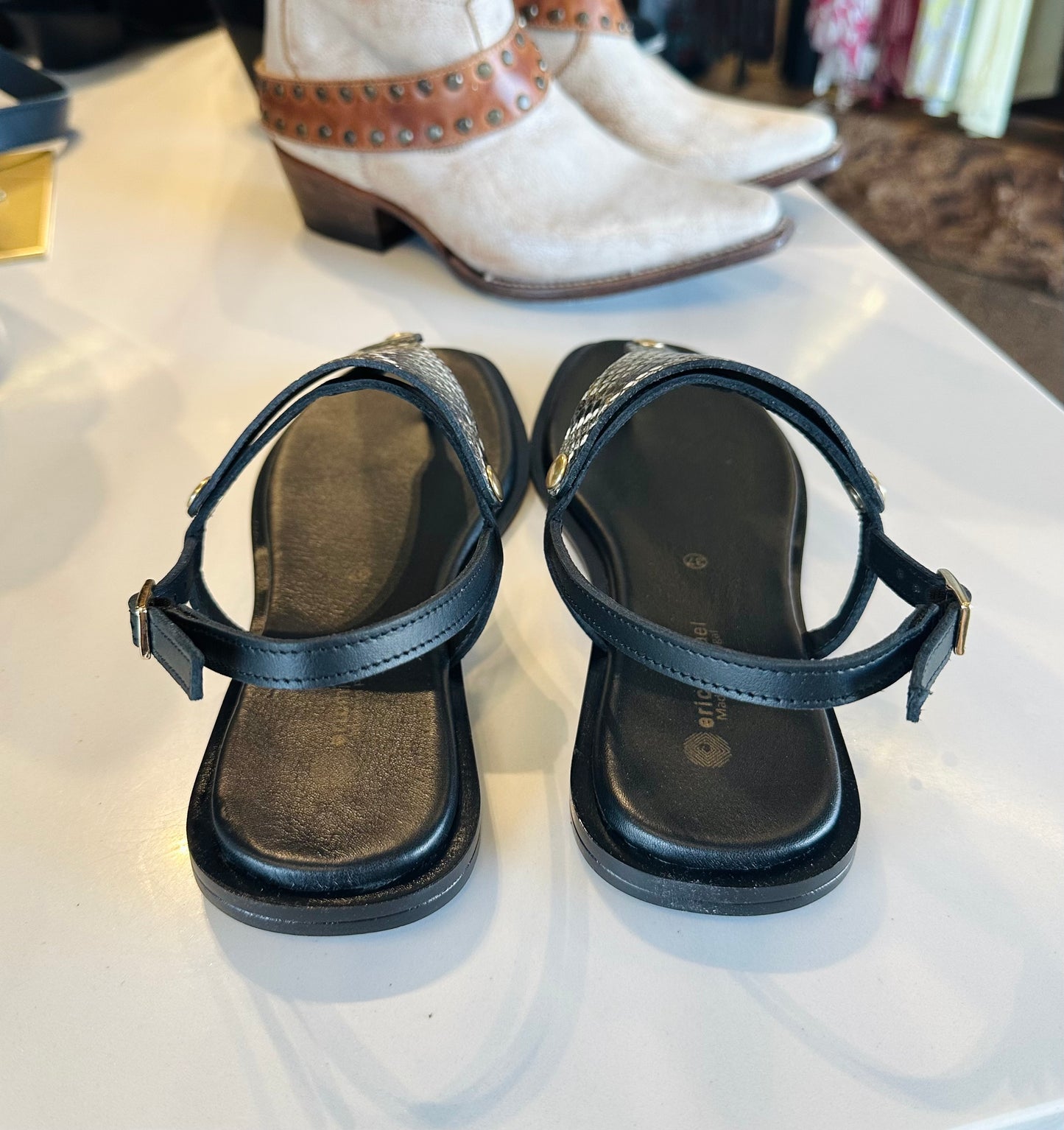 Eric Michael Beach Sandal Black Combo
