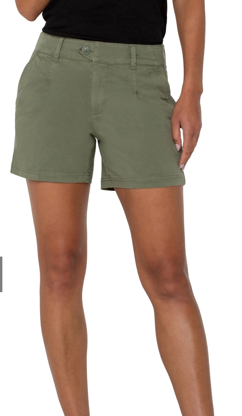 Liverpool Pleated Trouser Short