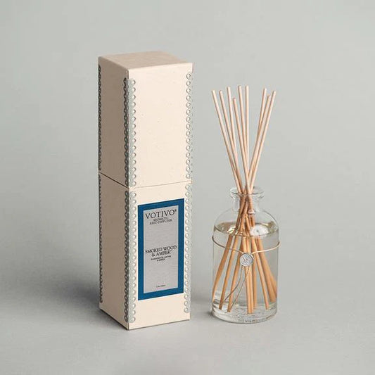 Votivo Aromatic Reed Diffuser Smoked Wood & Amber