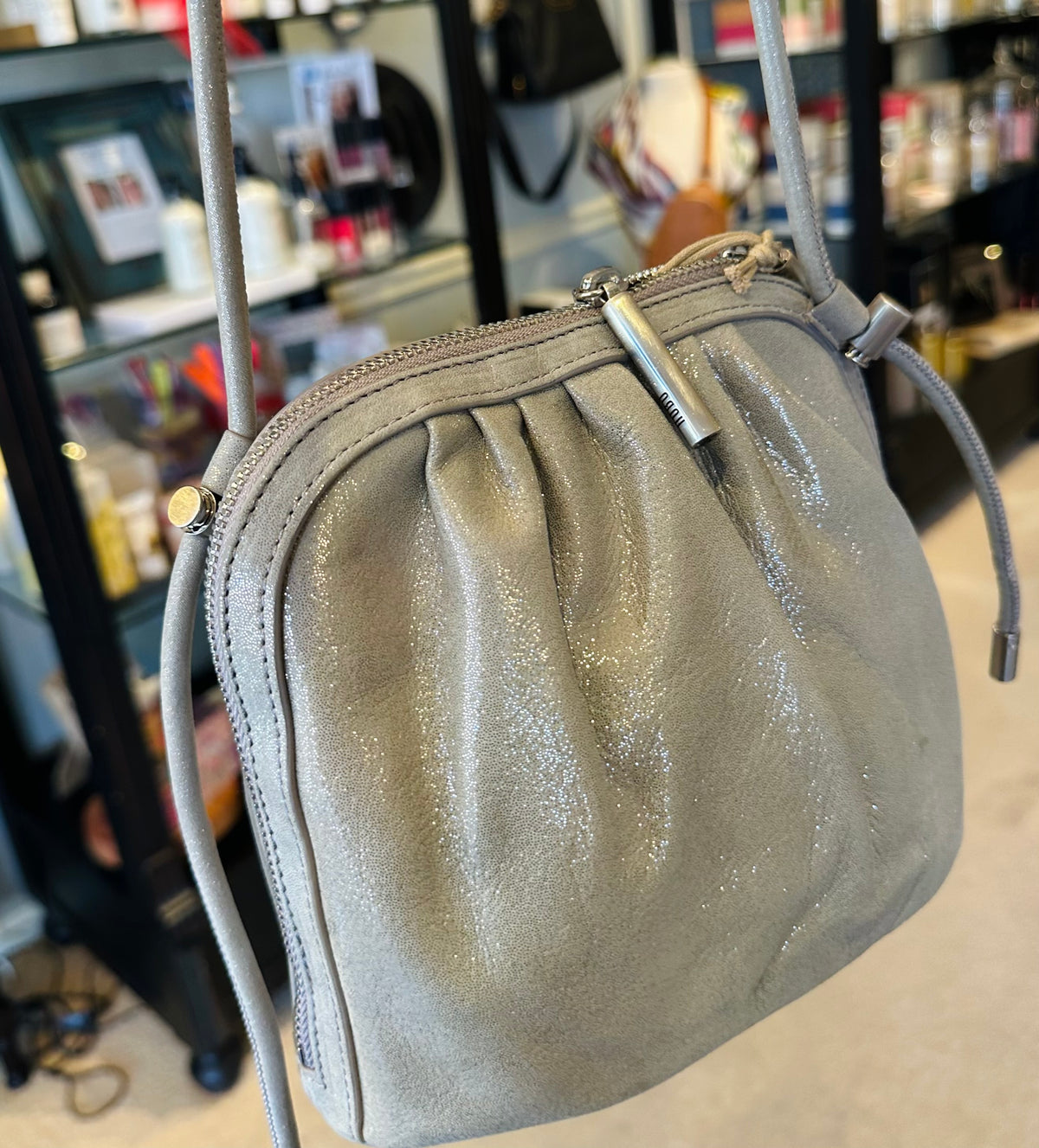 Hobo Isabelle Crossbody