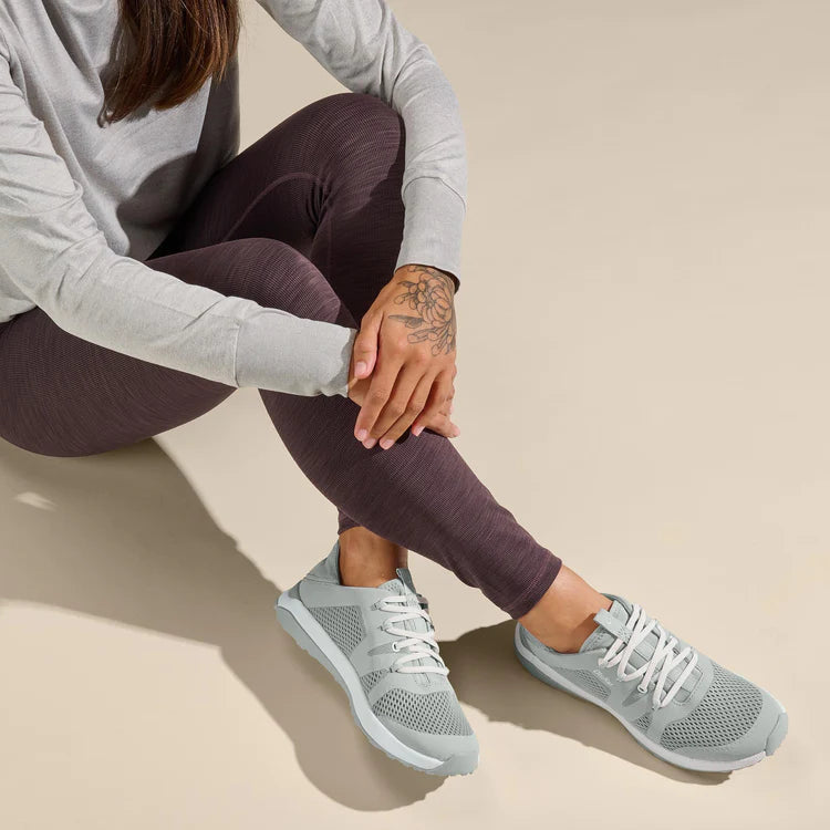 Olukai Huia Pale grey