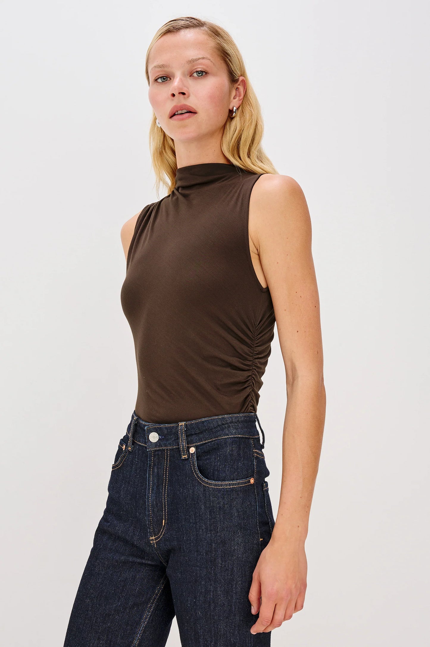 Rails Christen Espresso Top