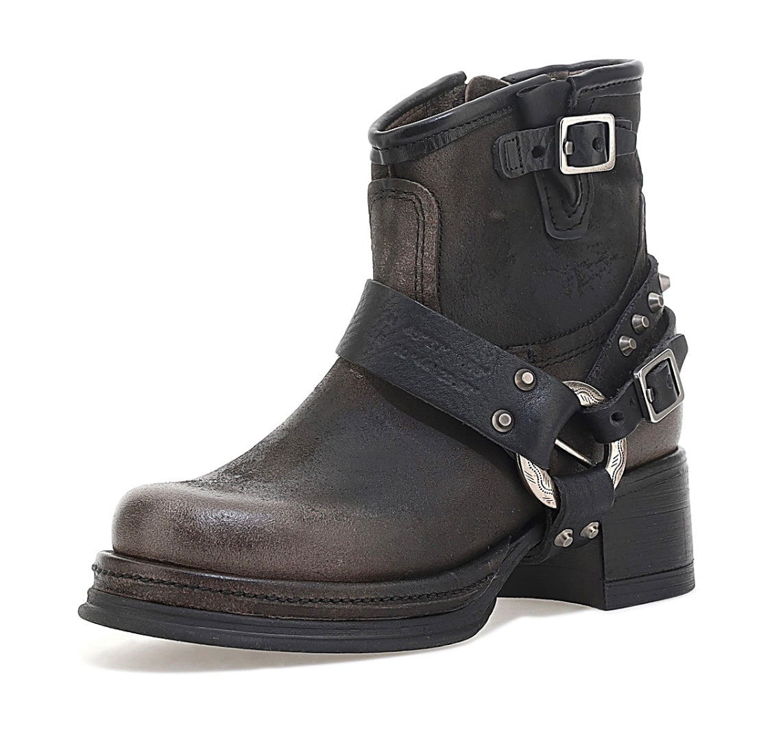 AS98 Carter Boot Brushed Smoke