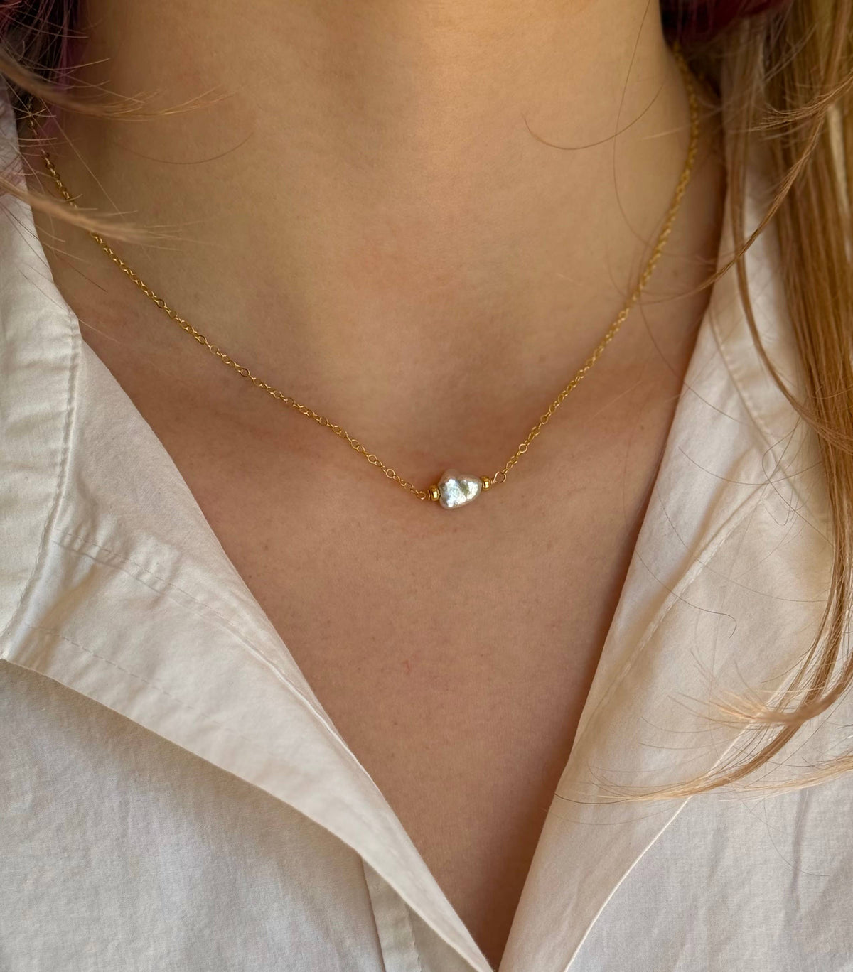 Petite baroque pearl necklace : 14kt gold fill