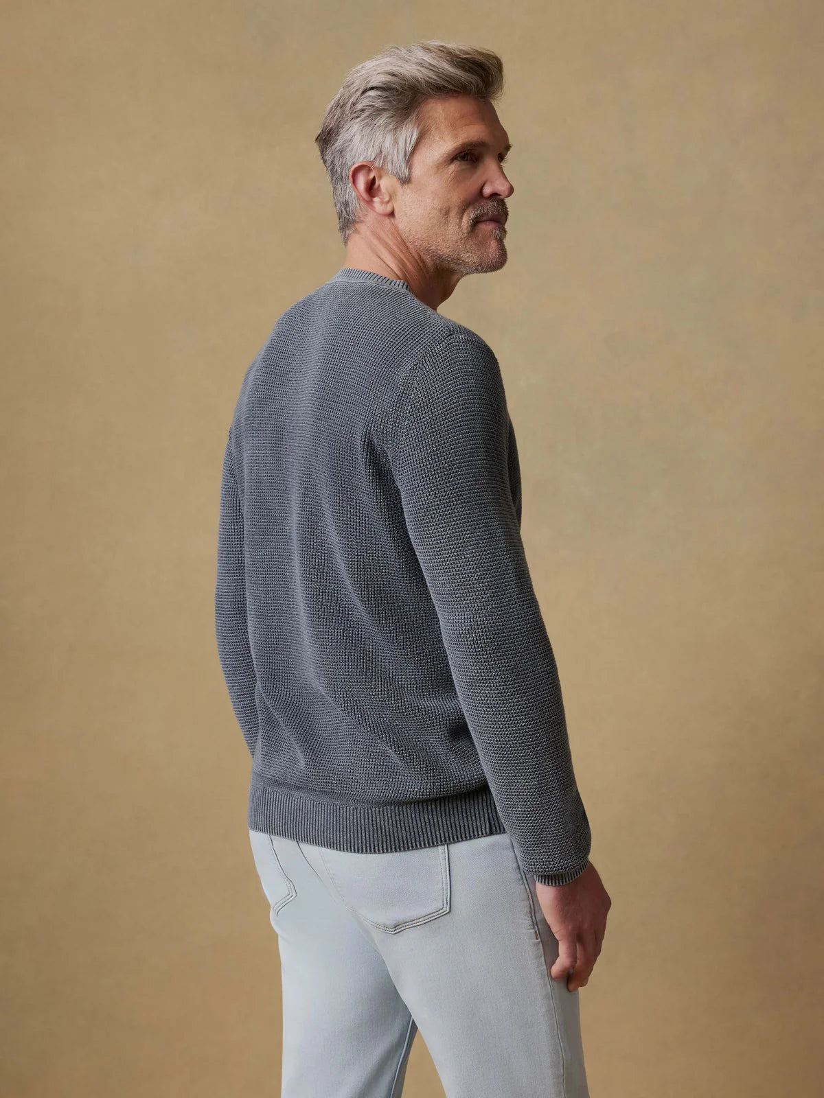 Faherty Men’s Sunwashed Crewneck Sweater