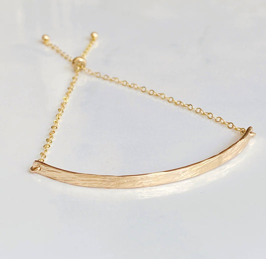 Adjustable bar bracelet