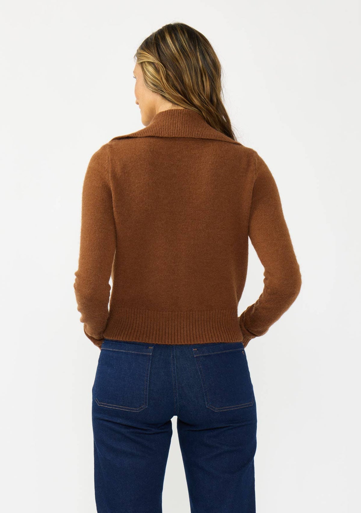 Cropped Button Front Cardigan with Collar: BROWN / L