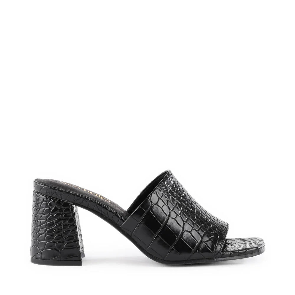Seychelles Adapt Sandal