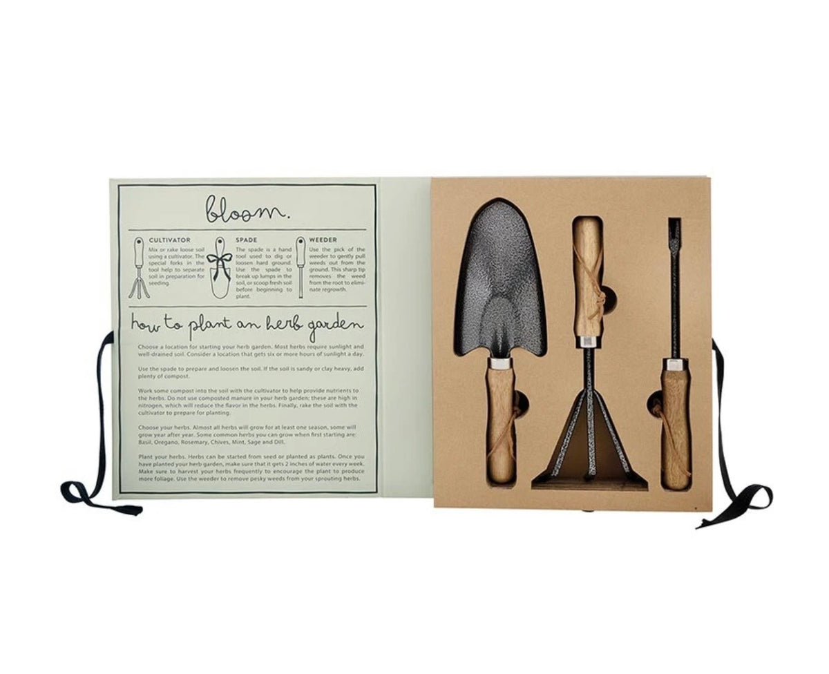 Santa Barbara Design Studios Garden Tool Set