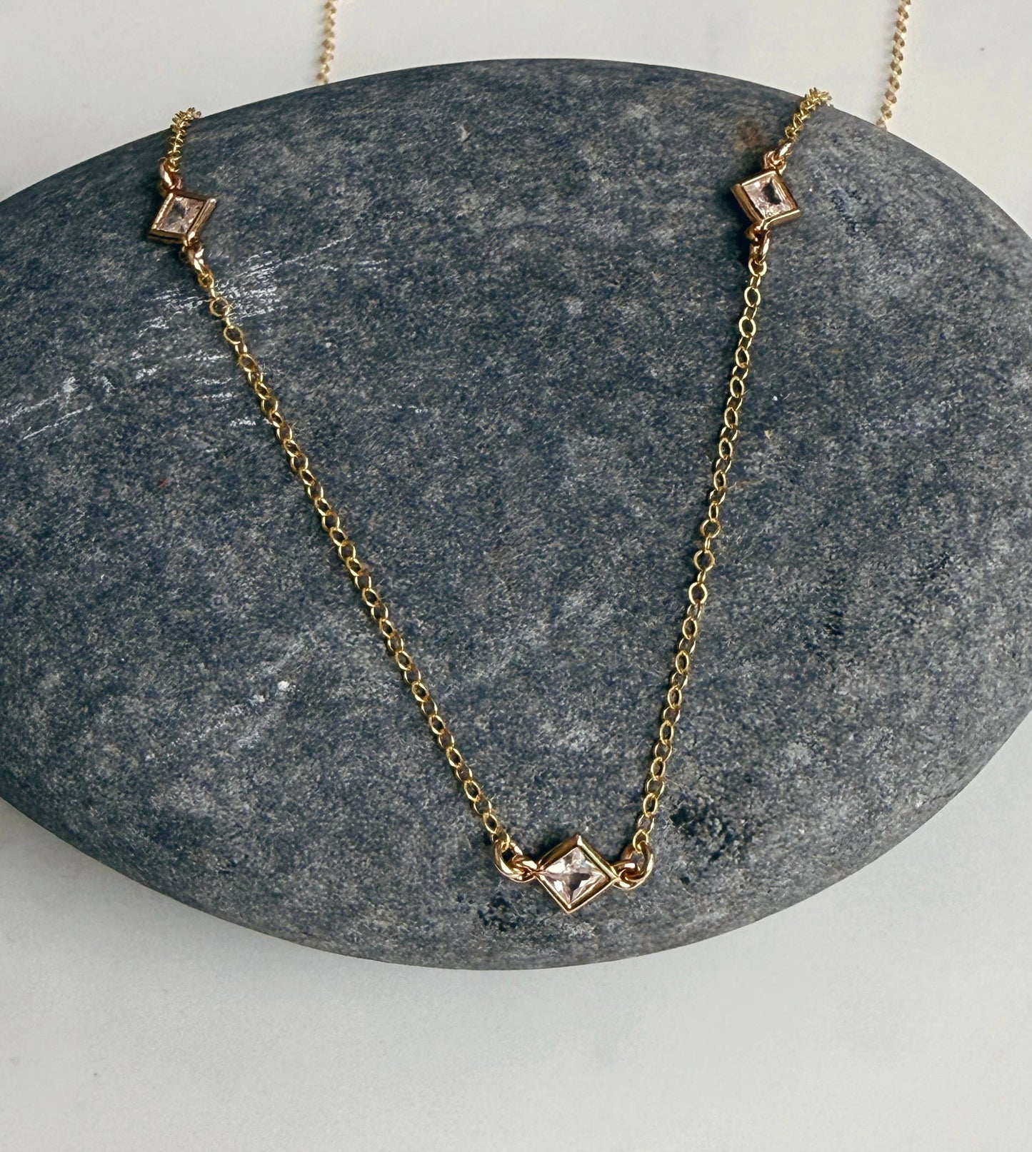 Triple diamond crystal necklace 