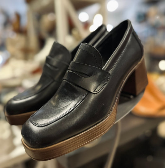 Eric Michael Trendy Loafer