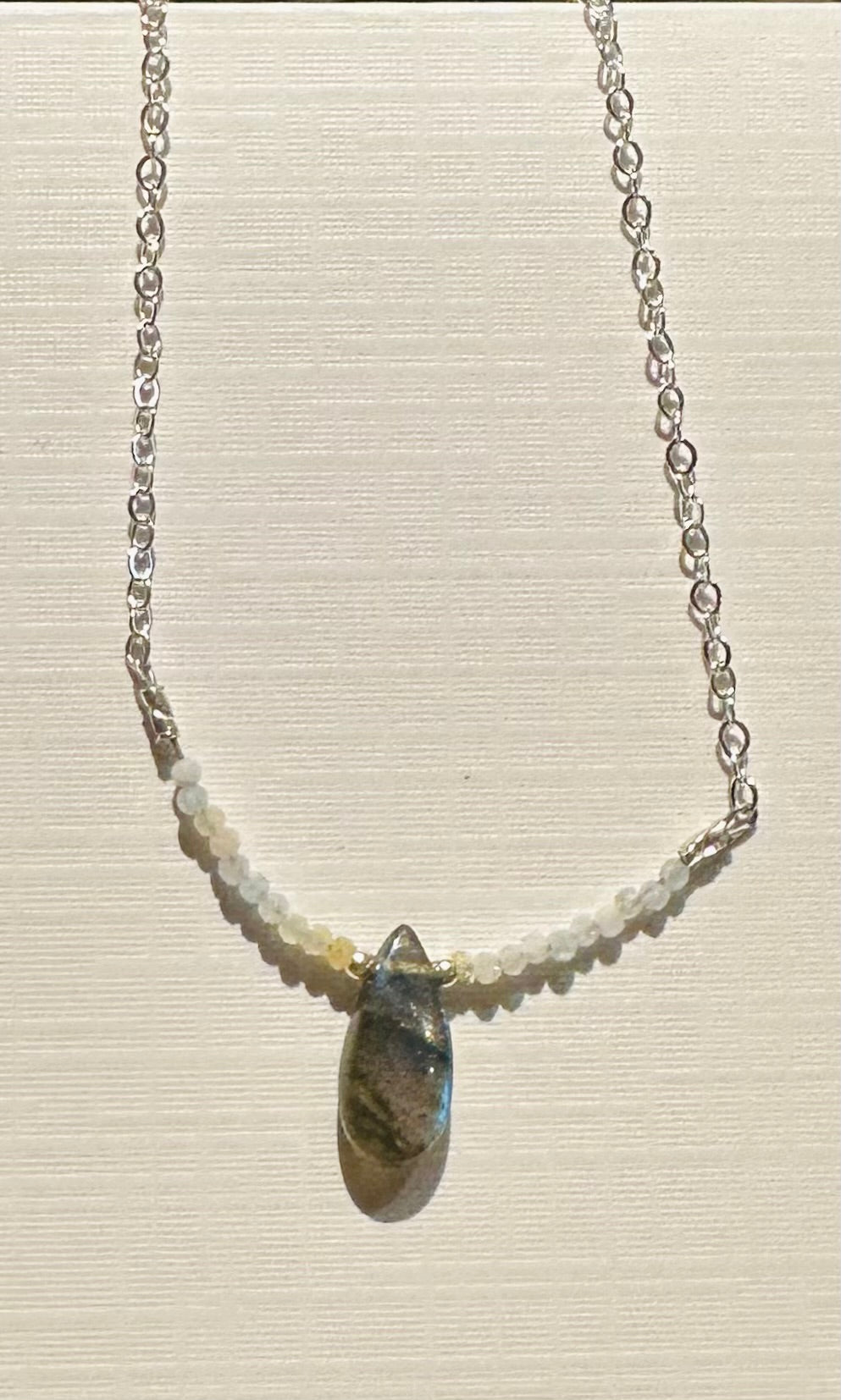 Mountain View Jewelry Gem Necklaces