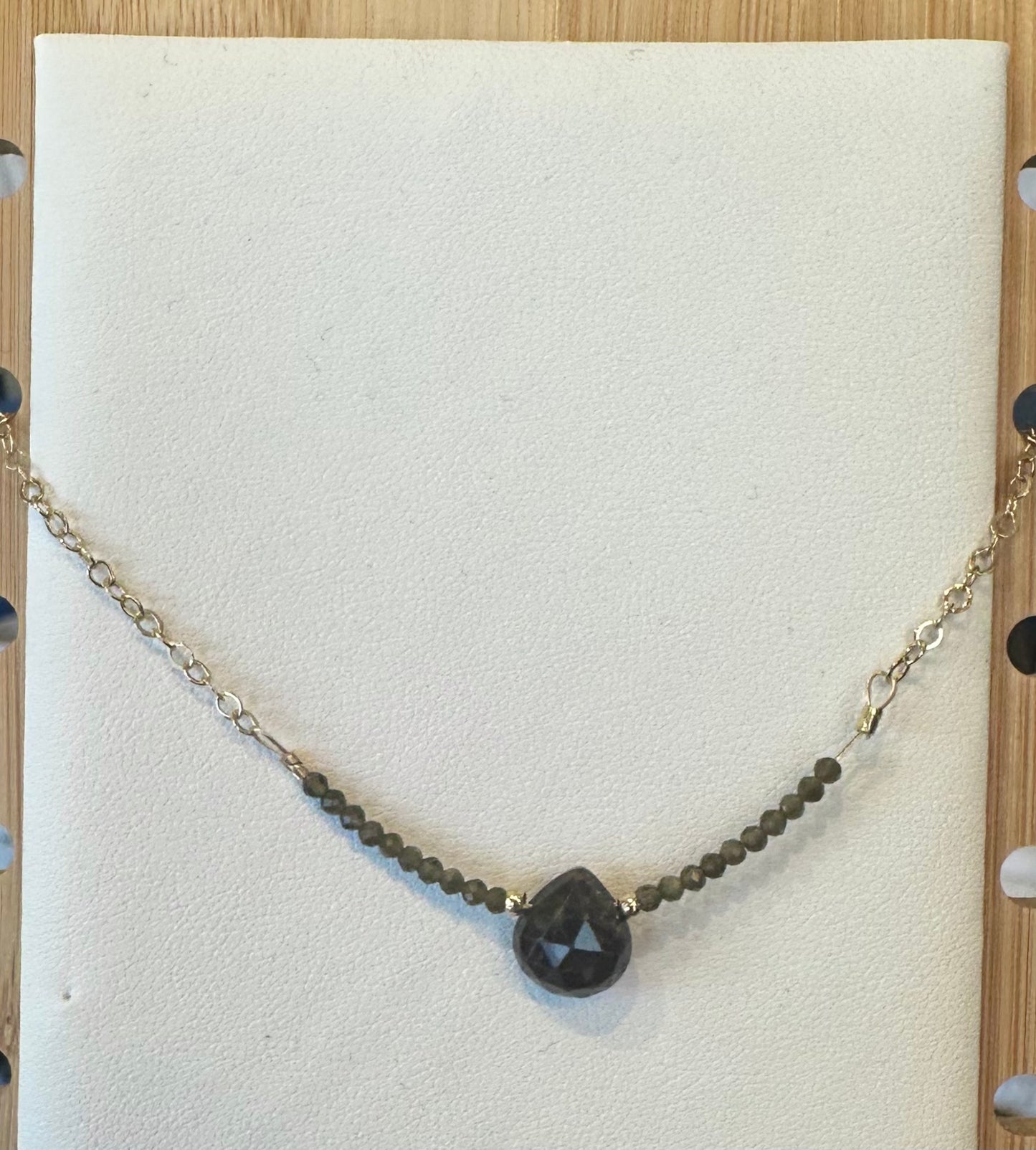 Mountain View Jewelry Gem Necklaces