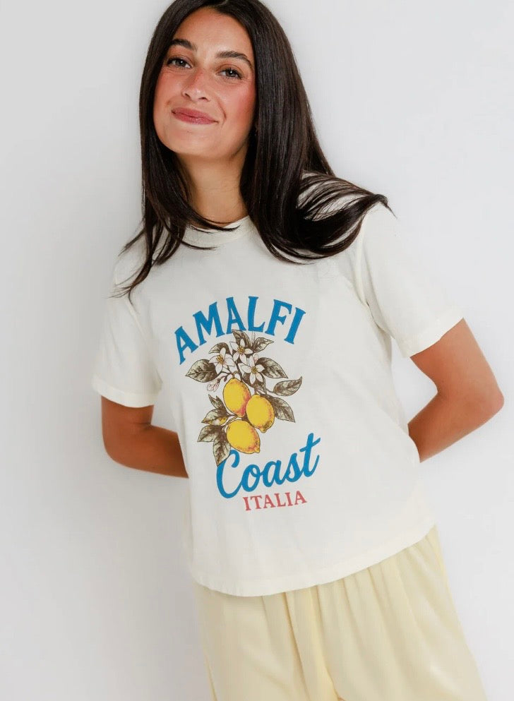 Sunny Somewhere Amalfi Coast Italia Everyday Tee