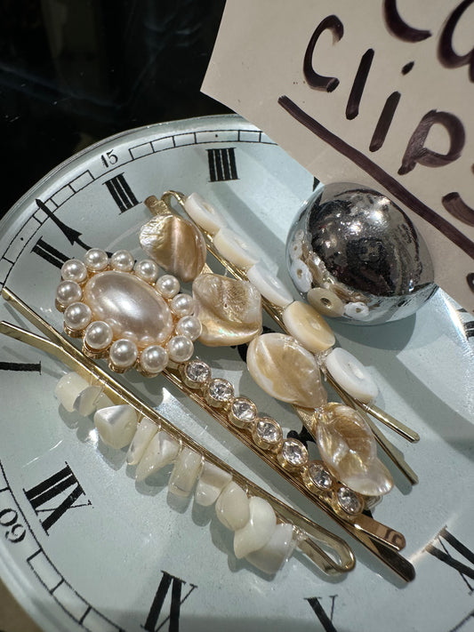 Pearl Hair Clips