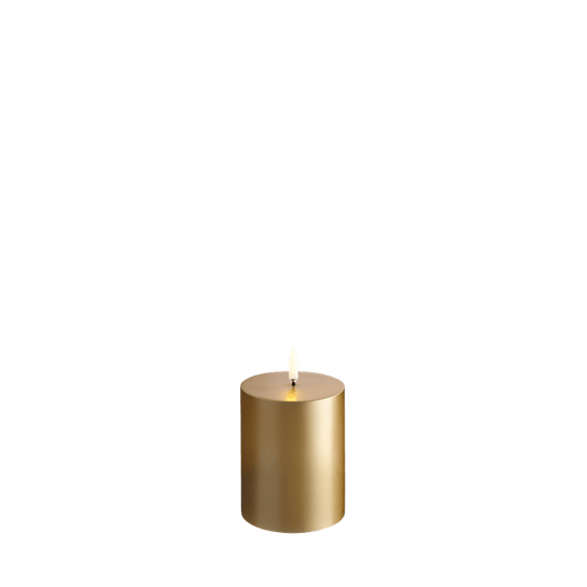 Uyuni LED Pillar Candle Gold Finish 3x4