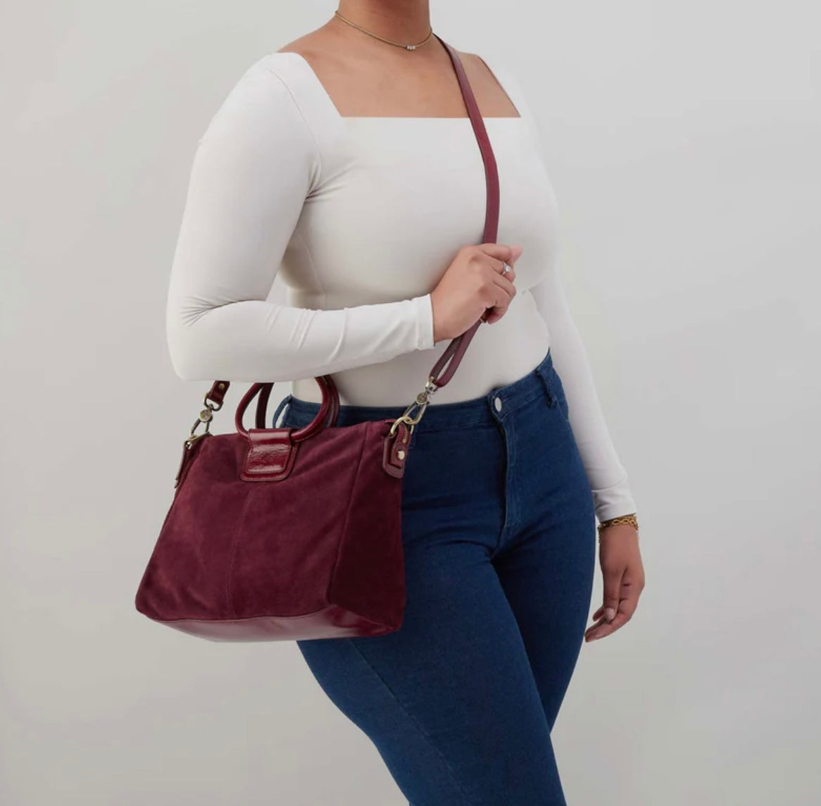 Hobo Sheila Medium Prairie Garnet