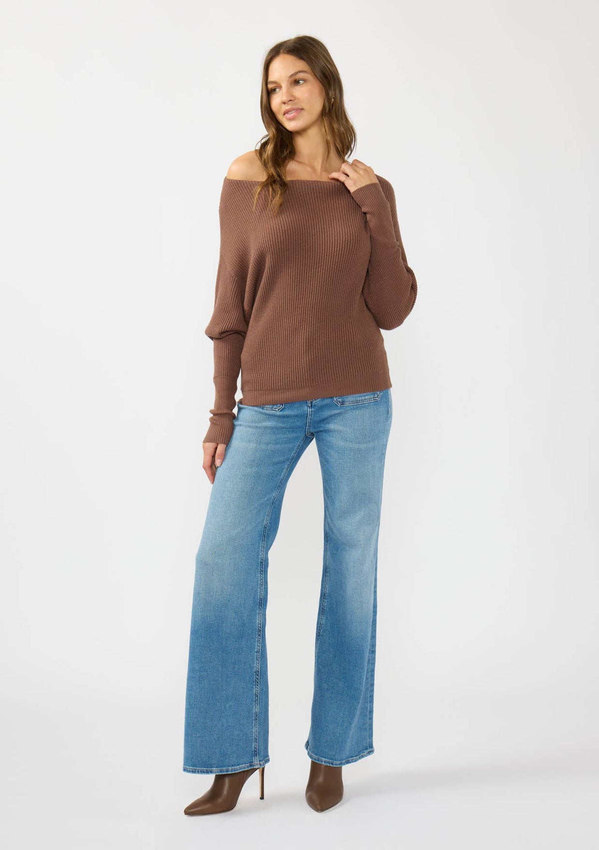 Long Sleeve Waffle Knit Pullover Sweater: Natural / S