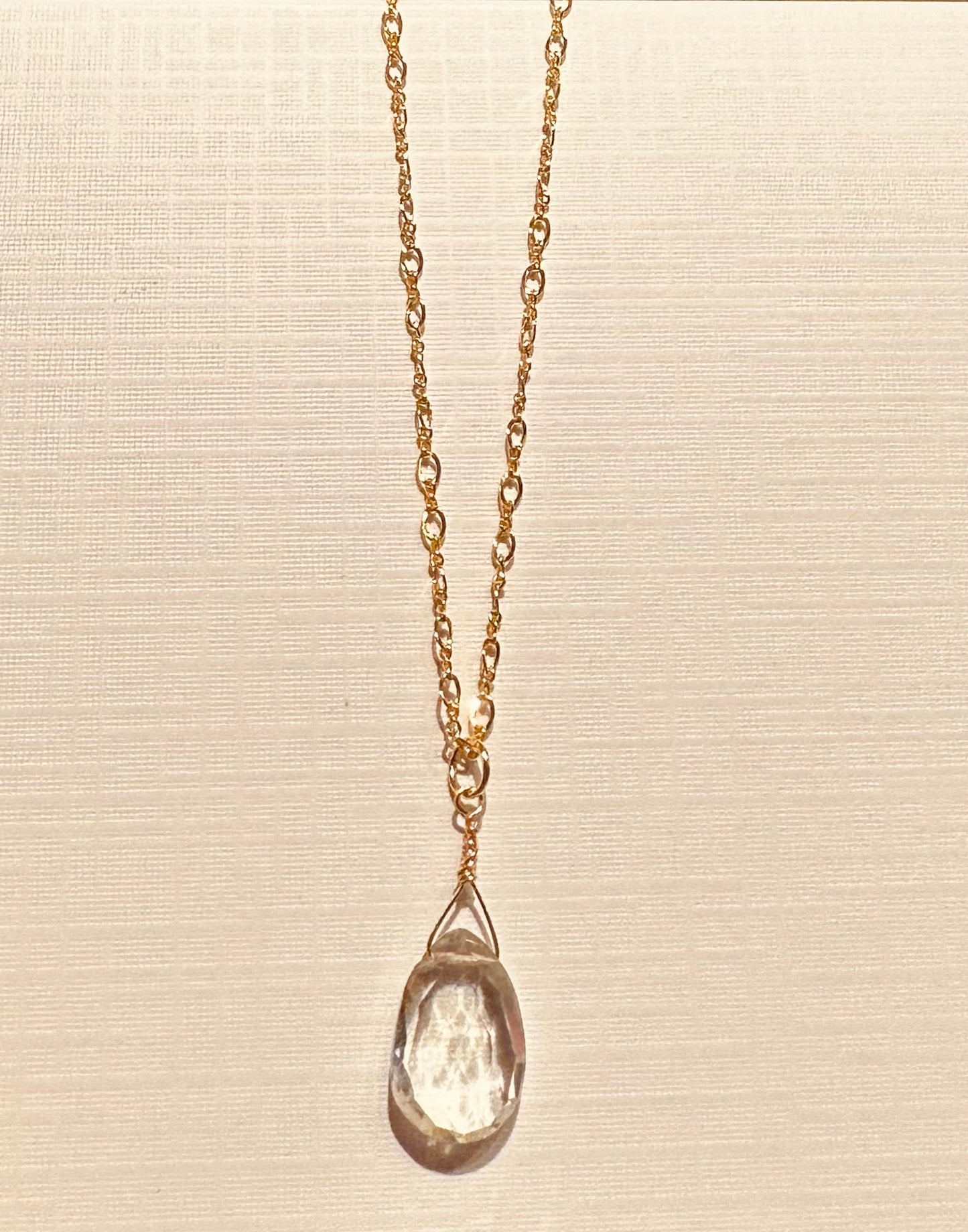 Mountain View Jewelry Gem Necklaces