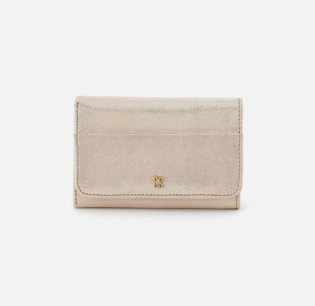 Hobo Jill Trifold Walled