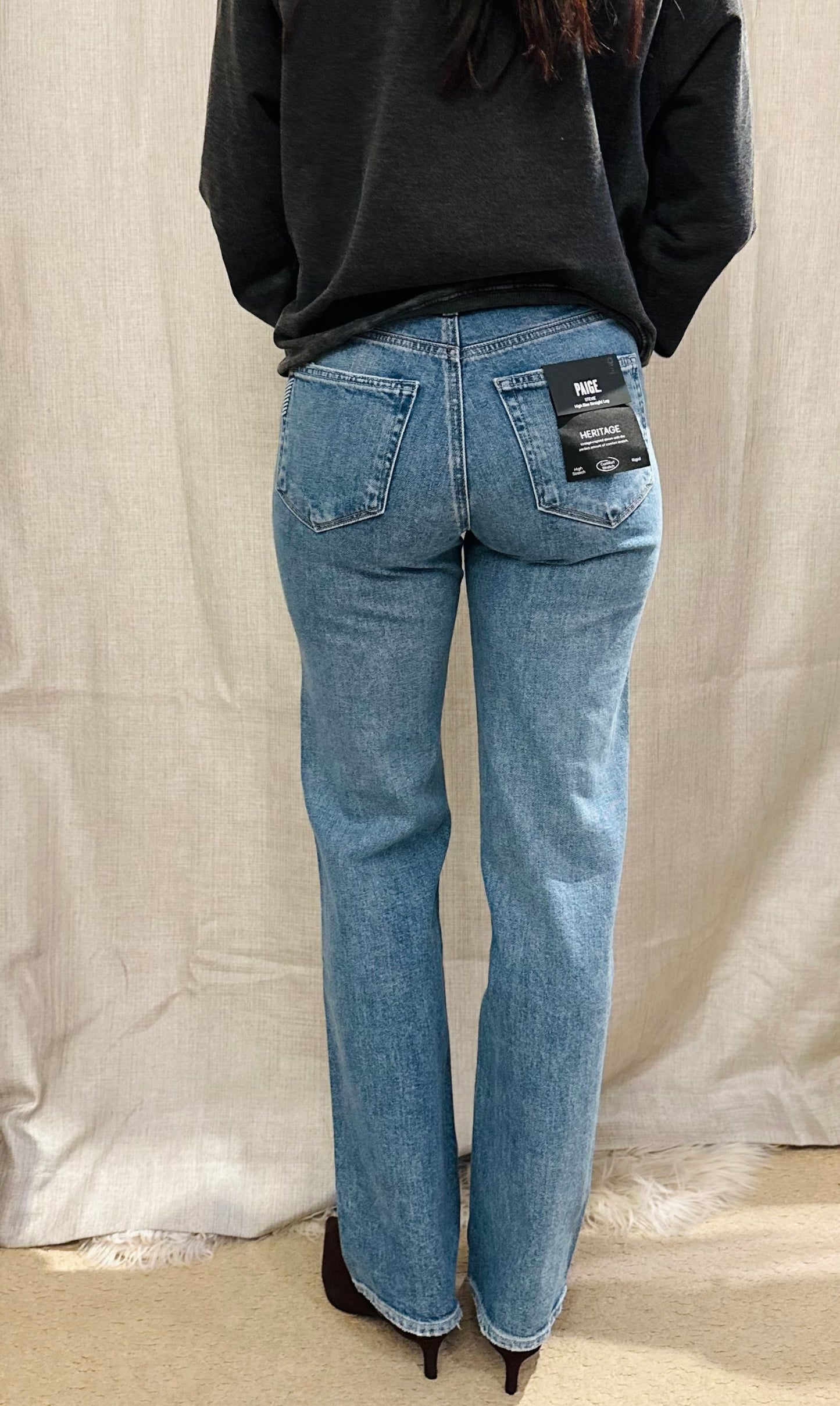 Paige Stevie 31in Jeans Heroes