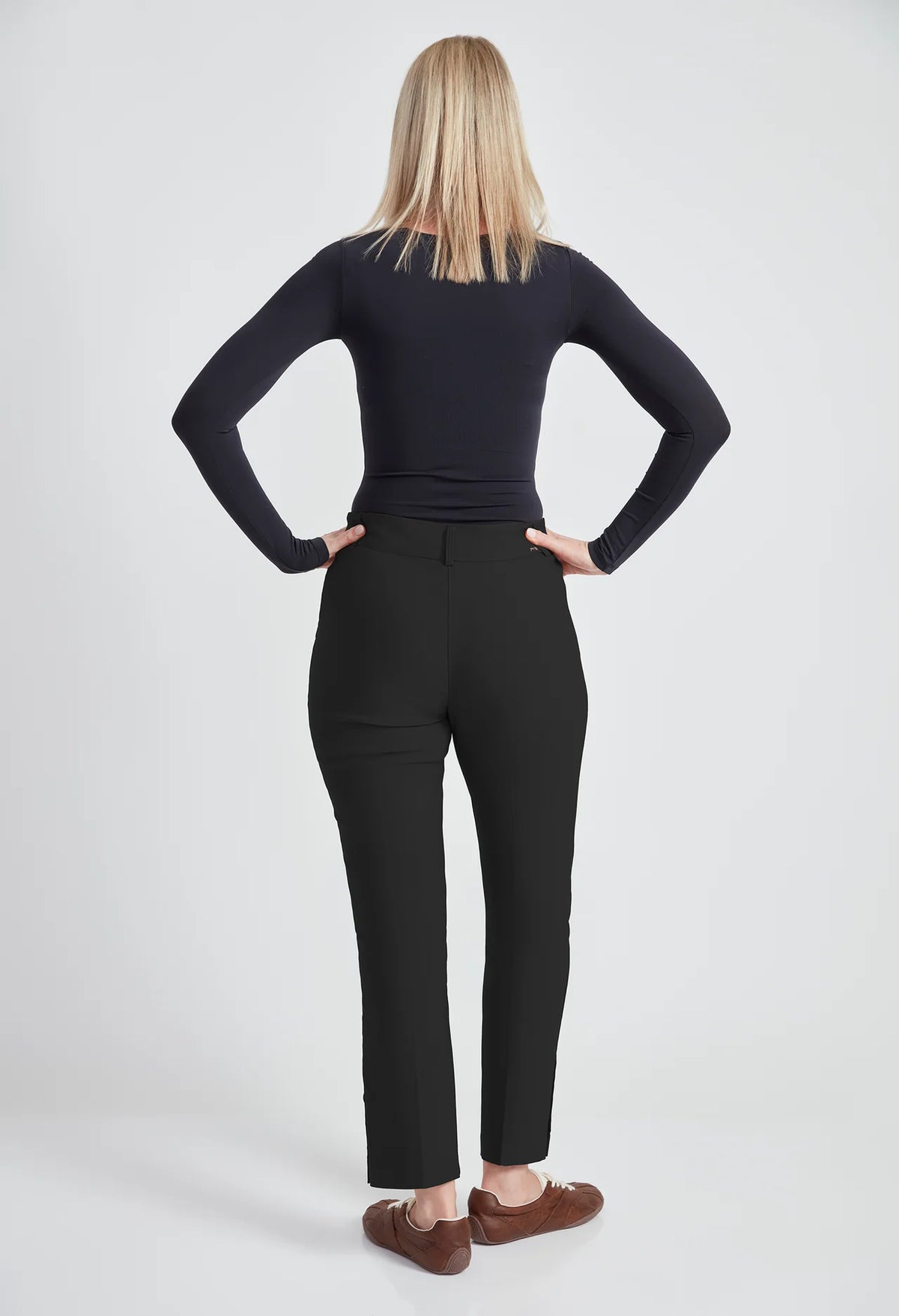 UP! Button Vent Straight Leg Pant