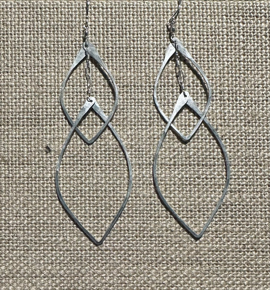 Elysium Double Organic Leaf Hoops