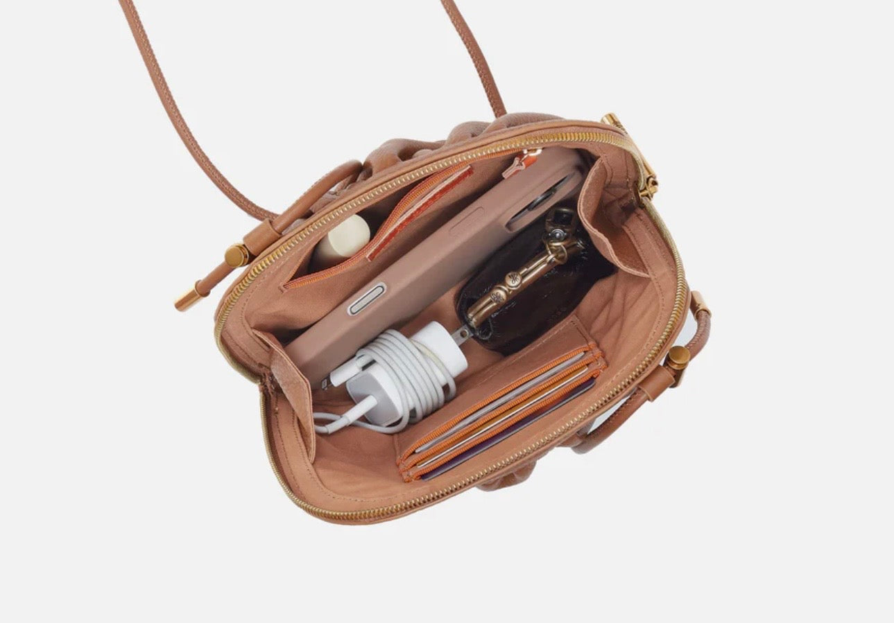 Hobo Isabelle Crossbody