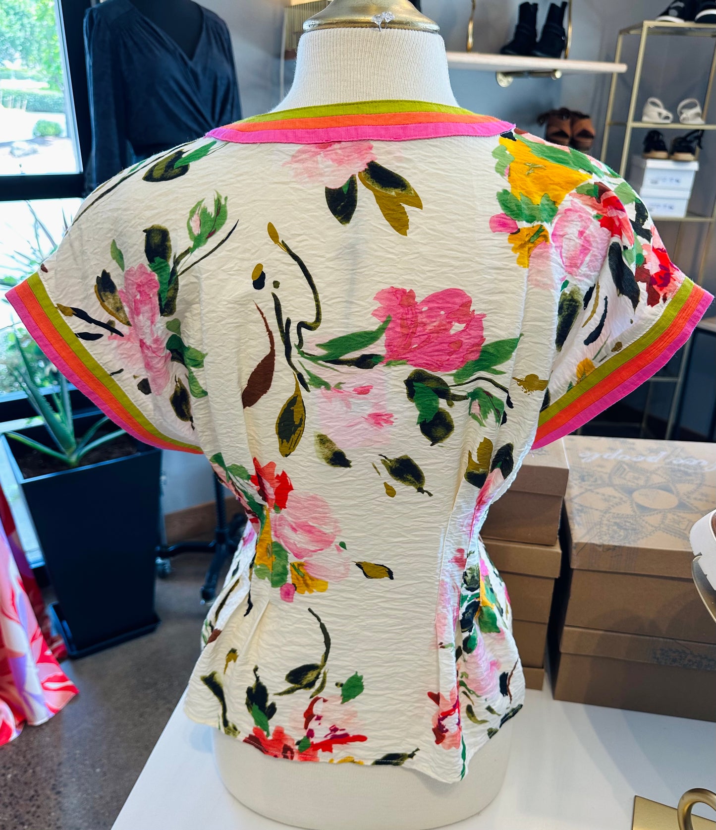 THML S/S Zipper Front Floral Blouse