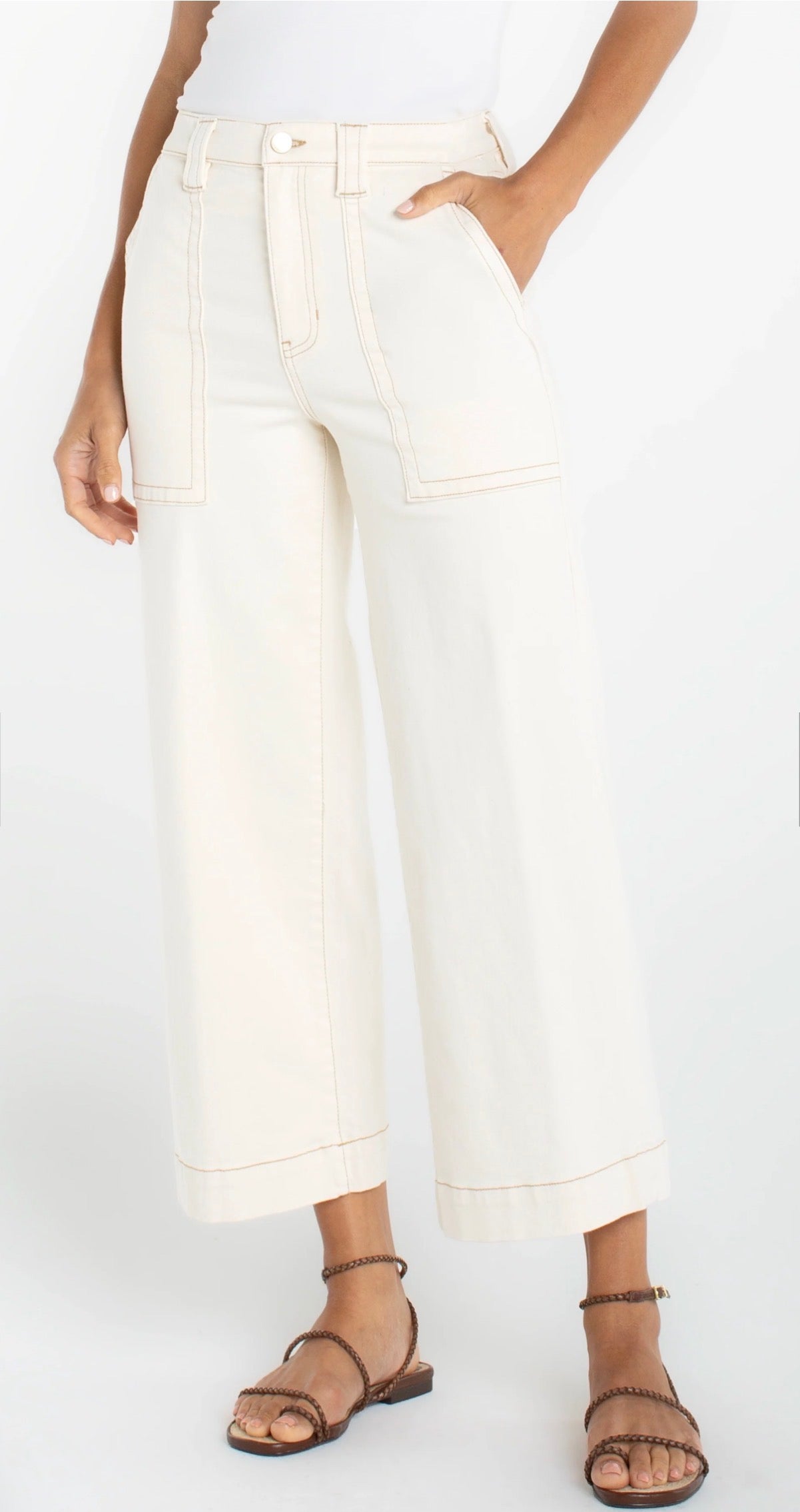 Liverpool Stride Wide Leg Crop