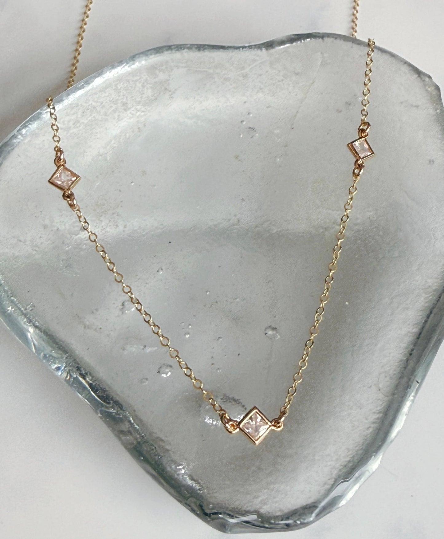 Triple diamond crystal necklace 